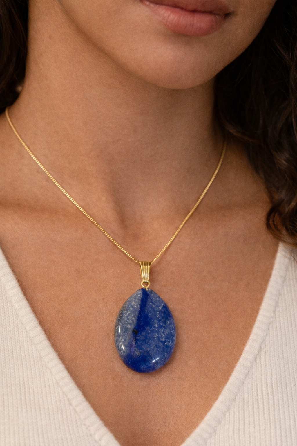 Pingente Chapa de Quartzo Azul | Calma e Paz interior.