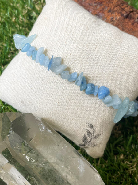 Pulseira Cascalho de Água Marinha | Ansiedade, Calma e Afeto.