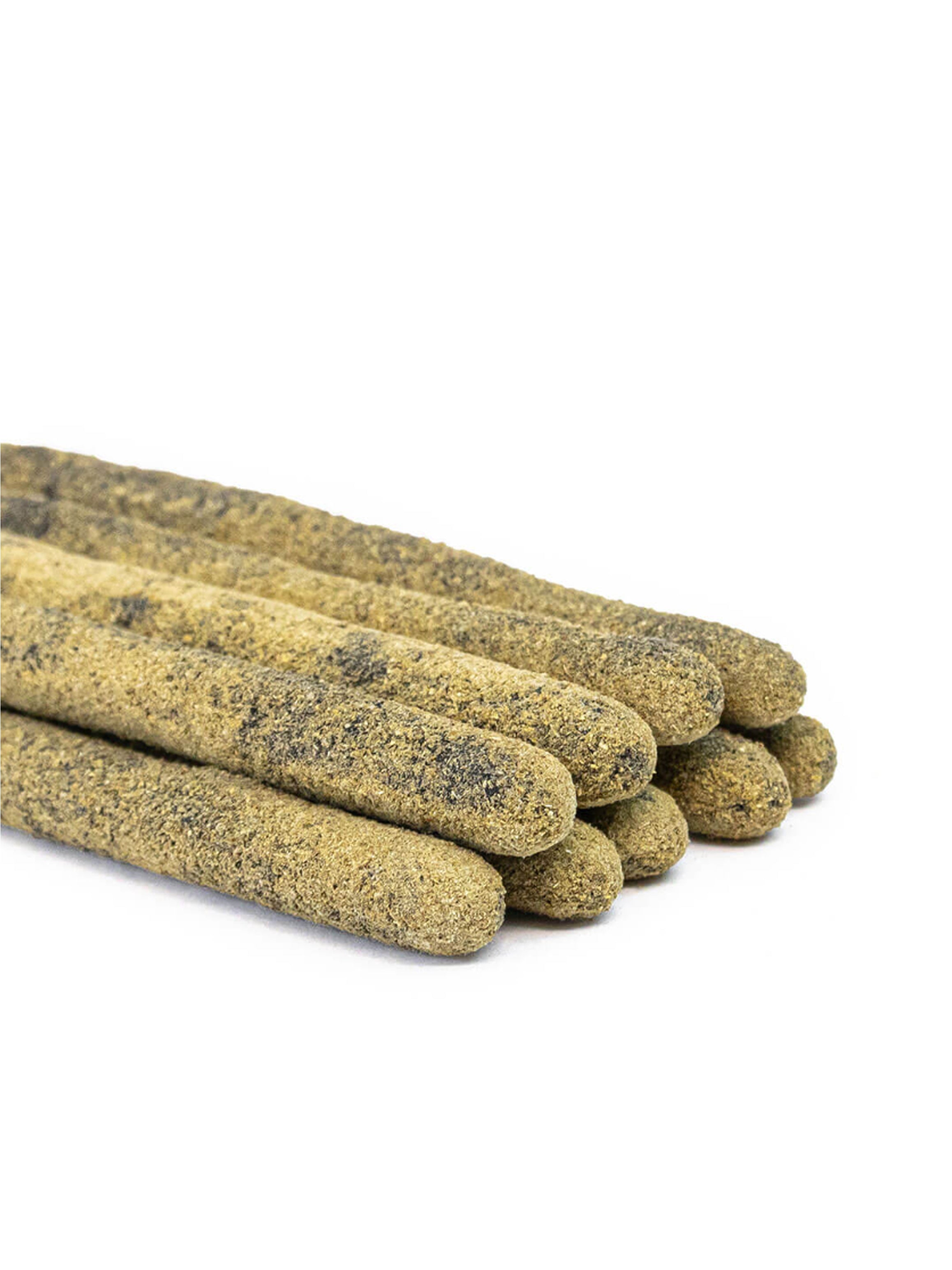 Incenso Natural de Alecrim - Alegria, equilíbrio energético e estudo | Fênix Incensos