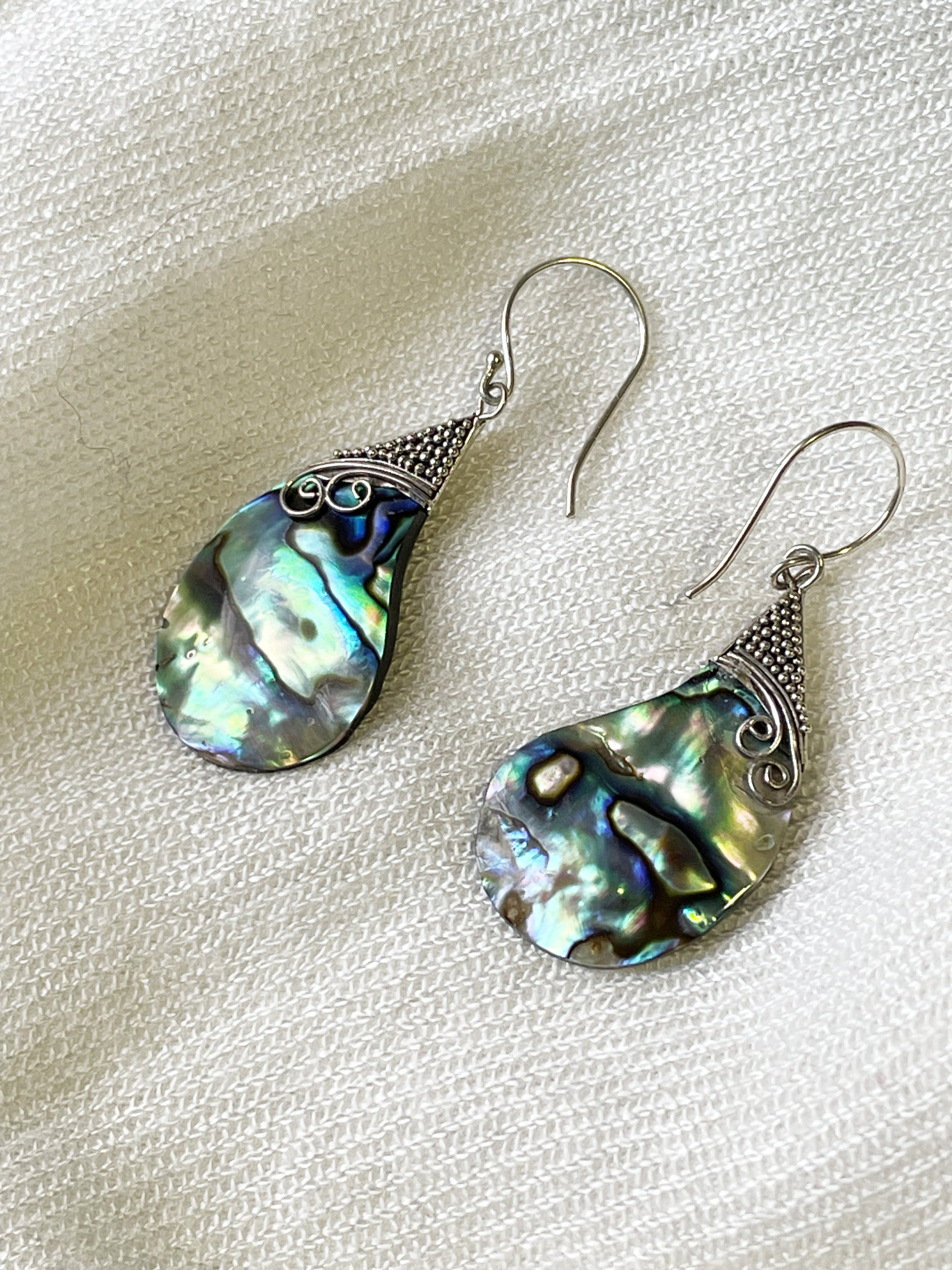 Brincos de Abalone em Prata 925 | Energia das Águas e Proteção Espiritual